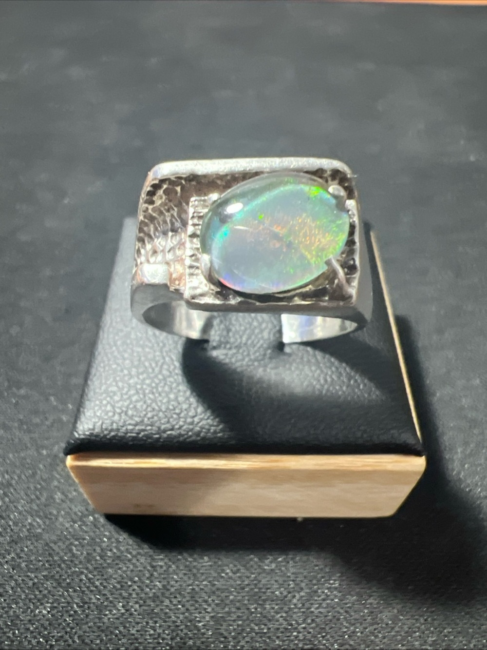 Vintage .925 Silver Natural Iridescent Cabochon Opal Signet Mens Ring Sz 9.75